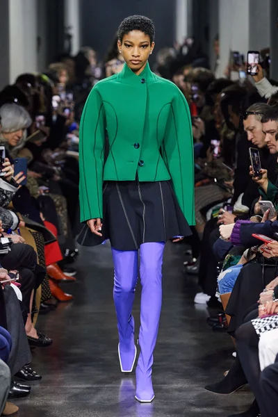 Look 22